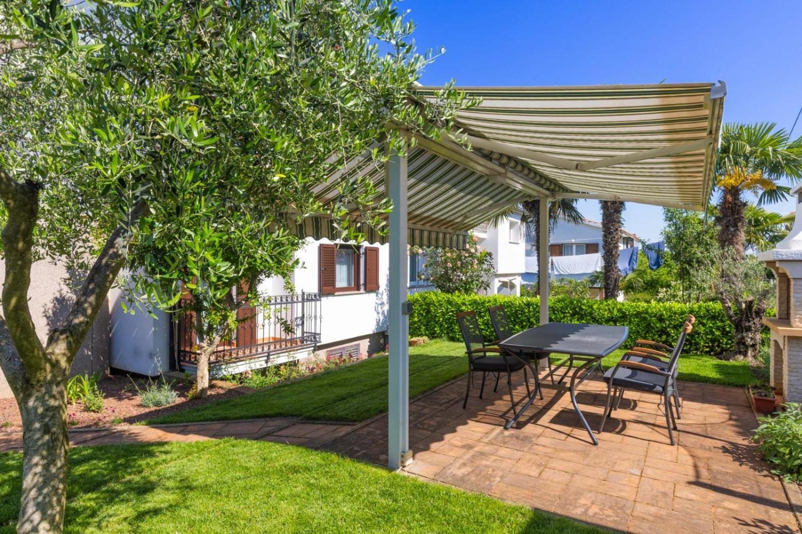 Soper - Top Location 300 M From The Sea بوريتش المظهر الخارجي الصورة
